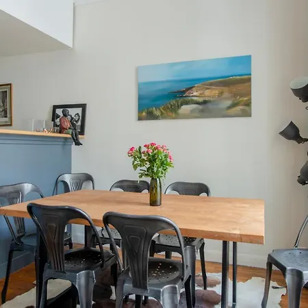 Courcelles Design Duplex *